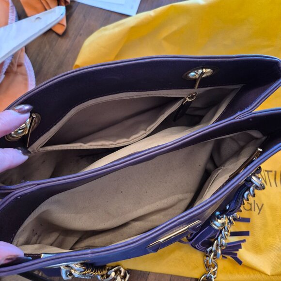 Handbag - Picture 5 of 6